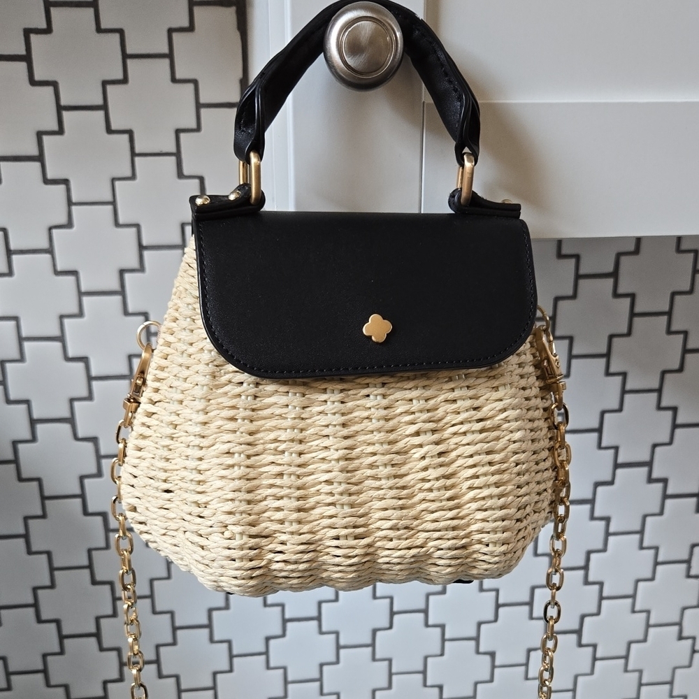 NWOT Antonio Melani Drew Small Woven Handbag